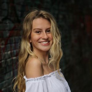 Meet your Posher, Gabby